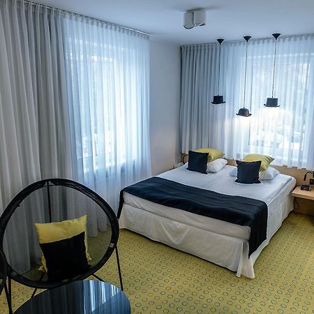 Hotel Cristal Bialystok Bagian luar foto