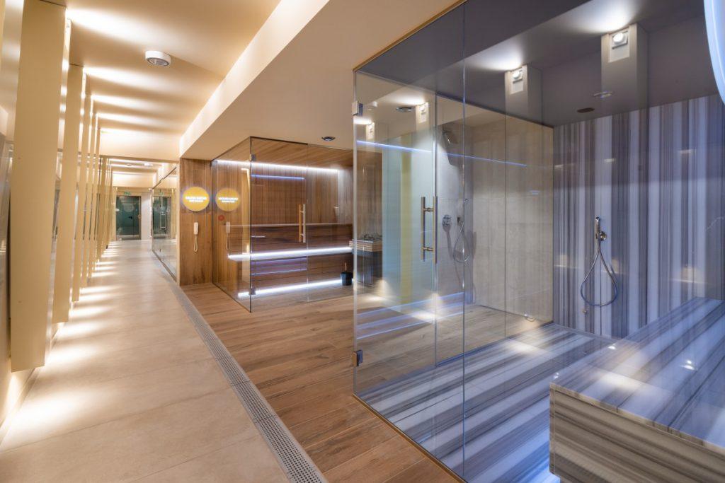 Hotel Cristal Bialystok Bagian luar foto