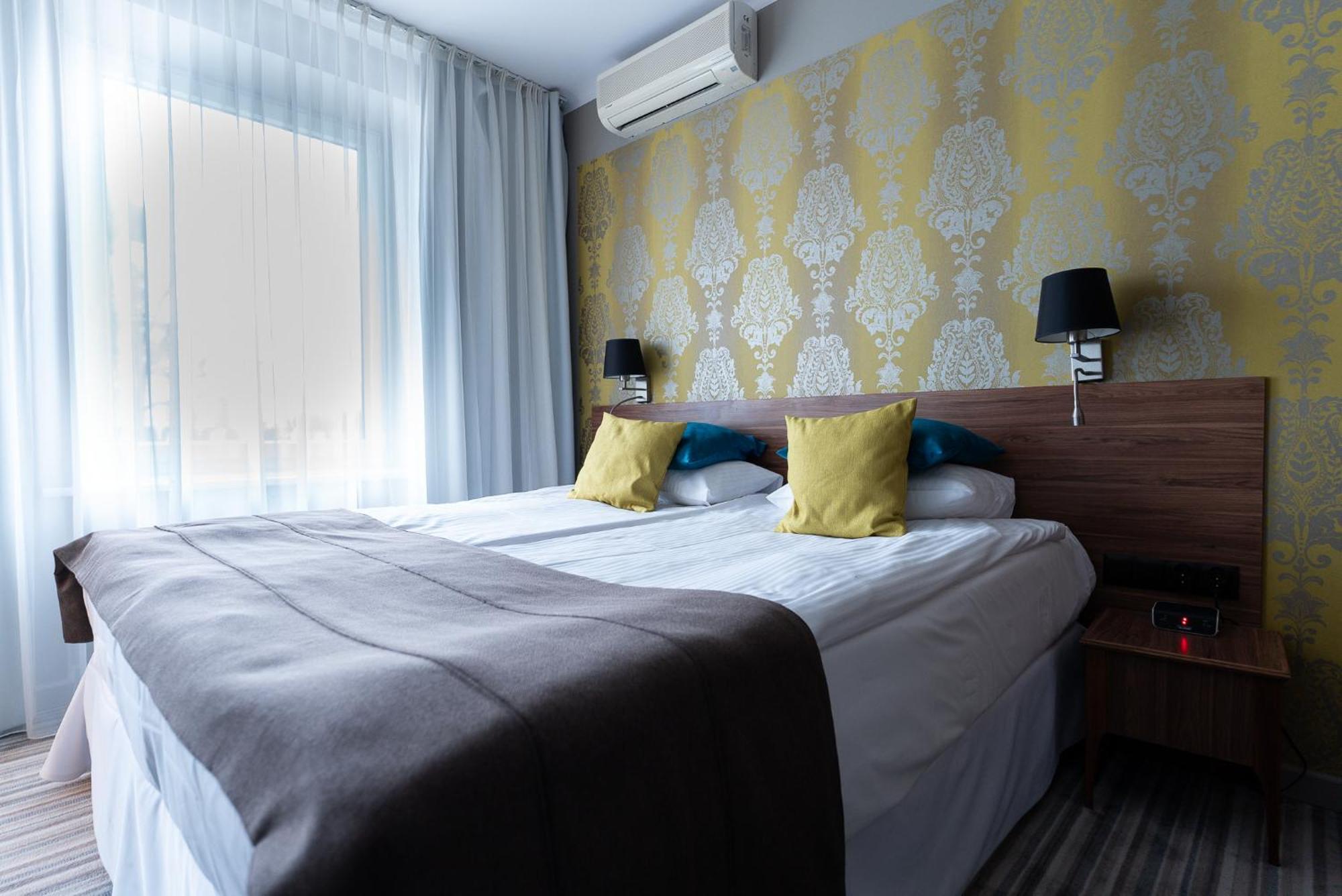 Hotel Cristal Bialystok Bagian luar foto