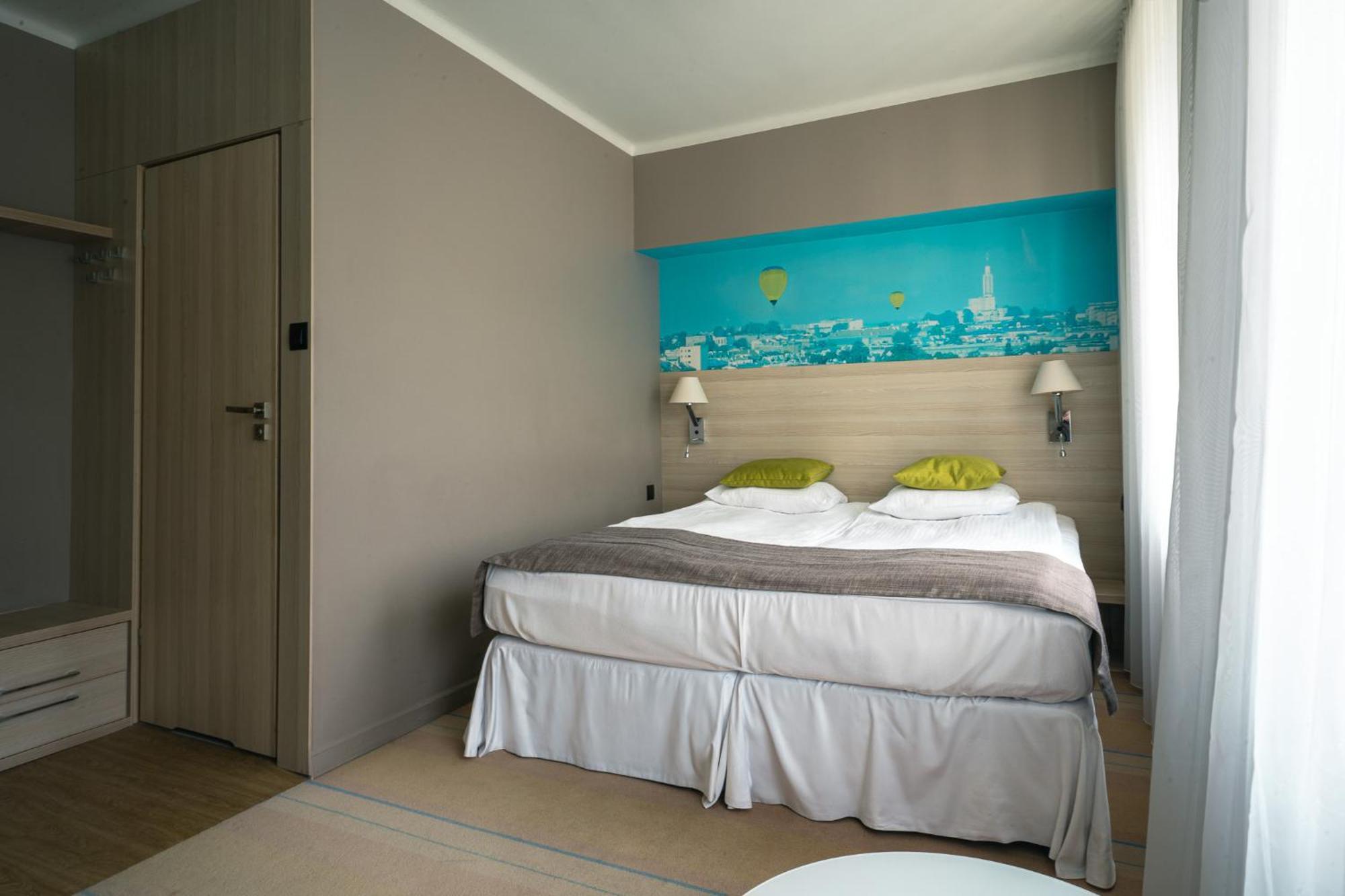 Hotel Cristal Bialystok Bagian luar foto